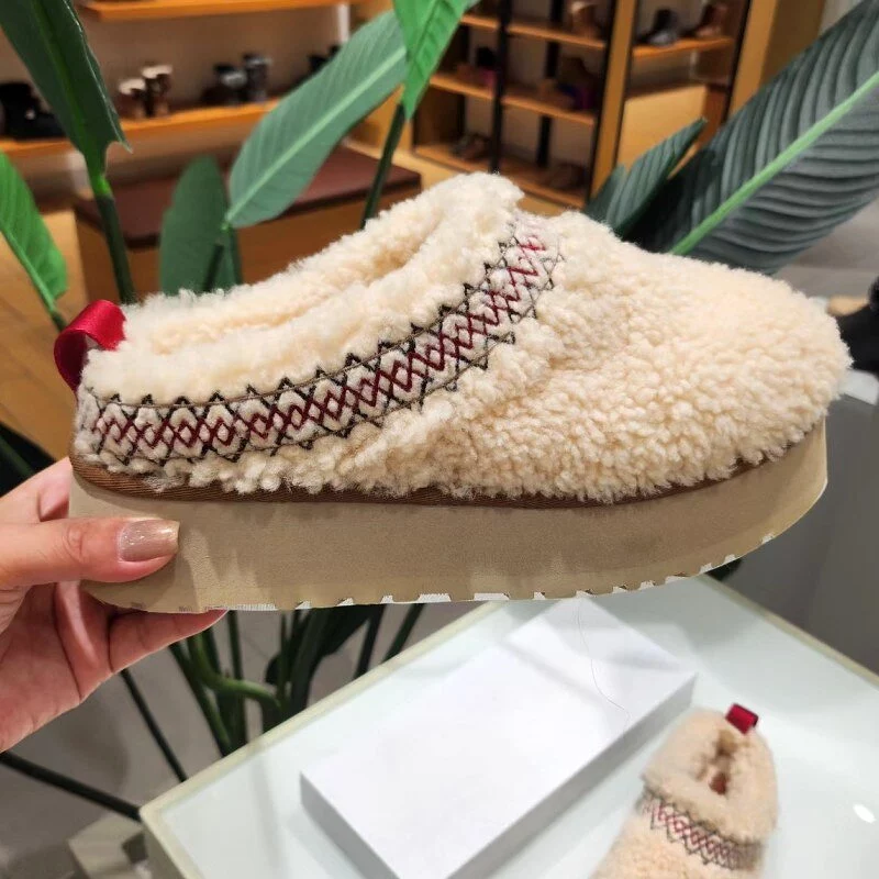 2023 New Women Fur Slippers Moccasins Ankle Boots Flats Platform Short Plush Warm Flip Flops