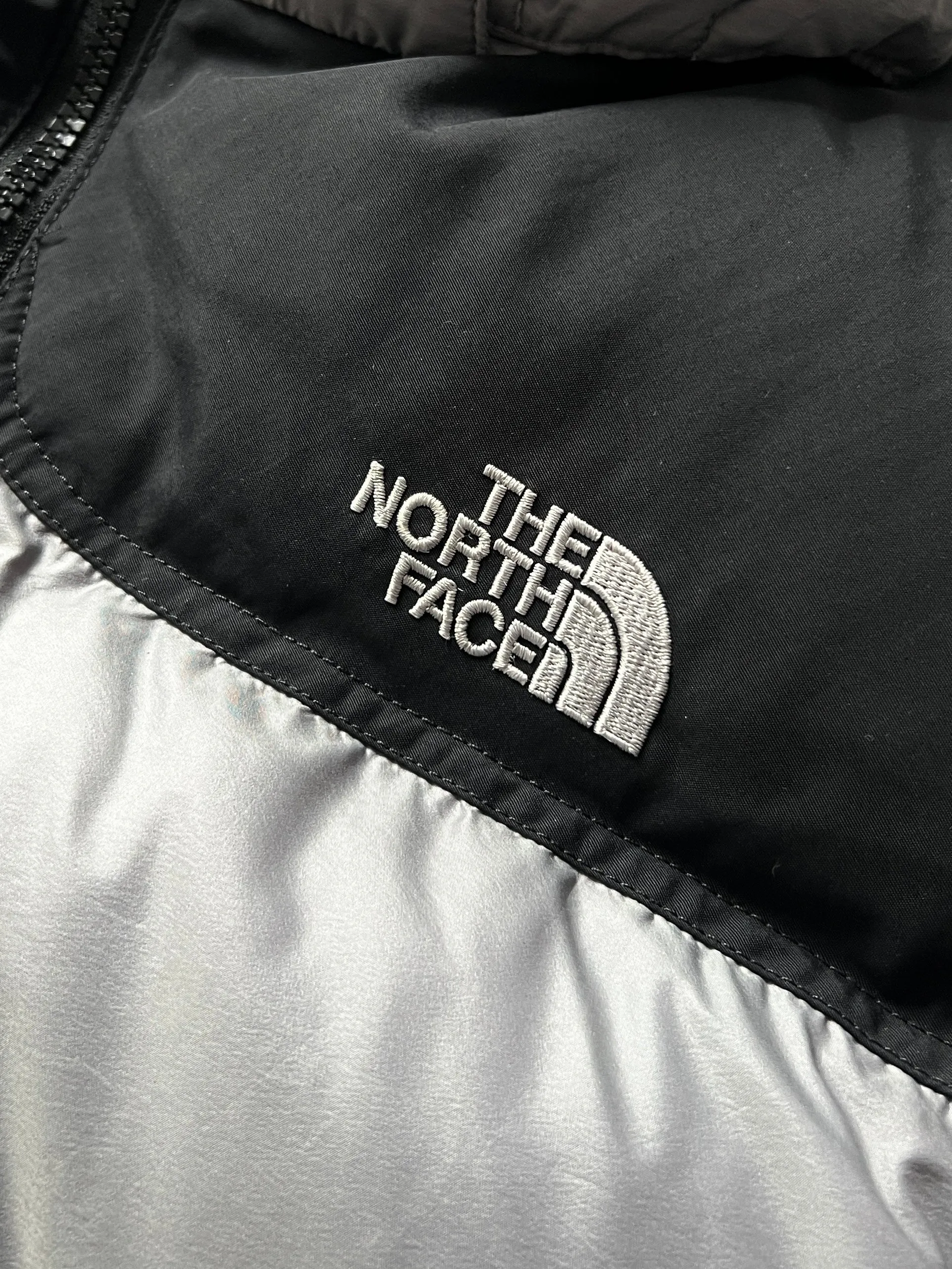 90's The North Face 700 Down Fill Puffer Jacket (S)