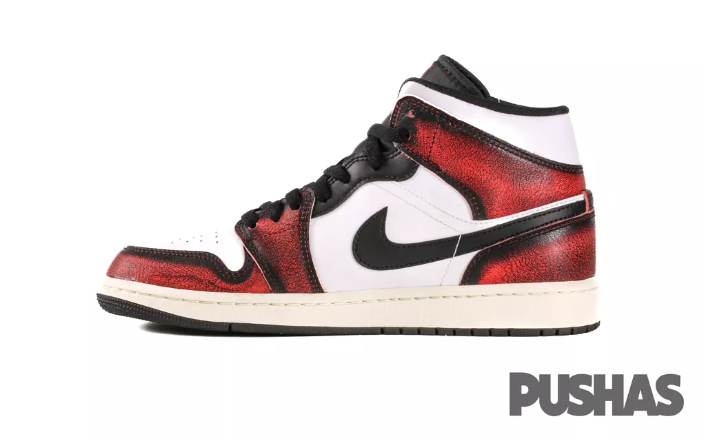 Air Jordan 1 Mid 'Wear-Away Chicago' (2022)