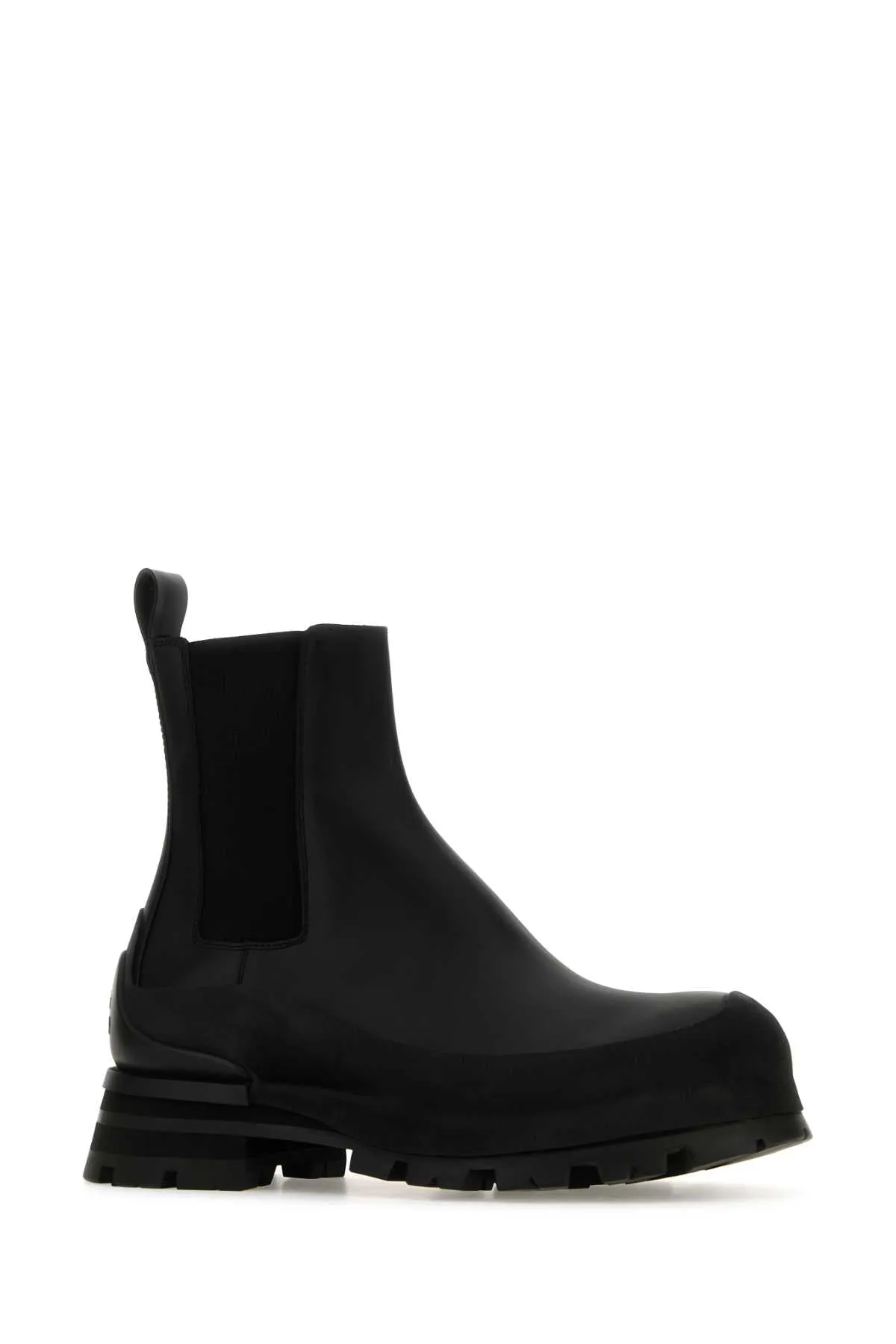 Alexander Mcqueen Black Leather Chelsea Wander Ankle Boots