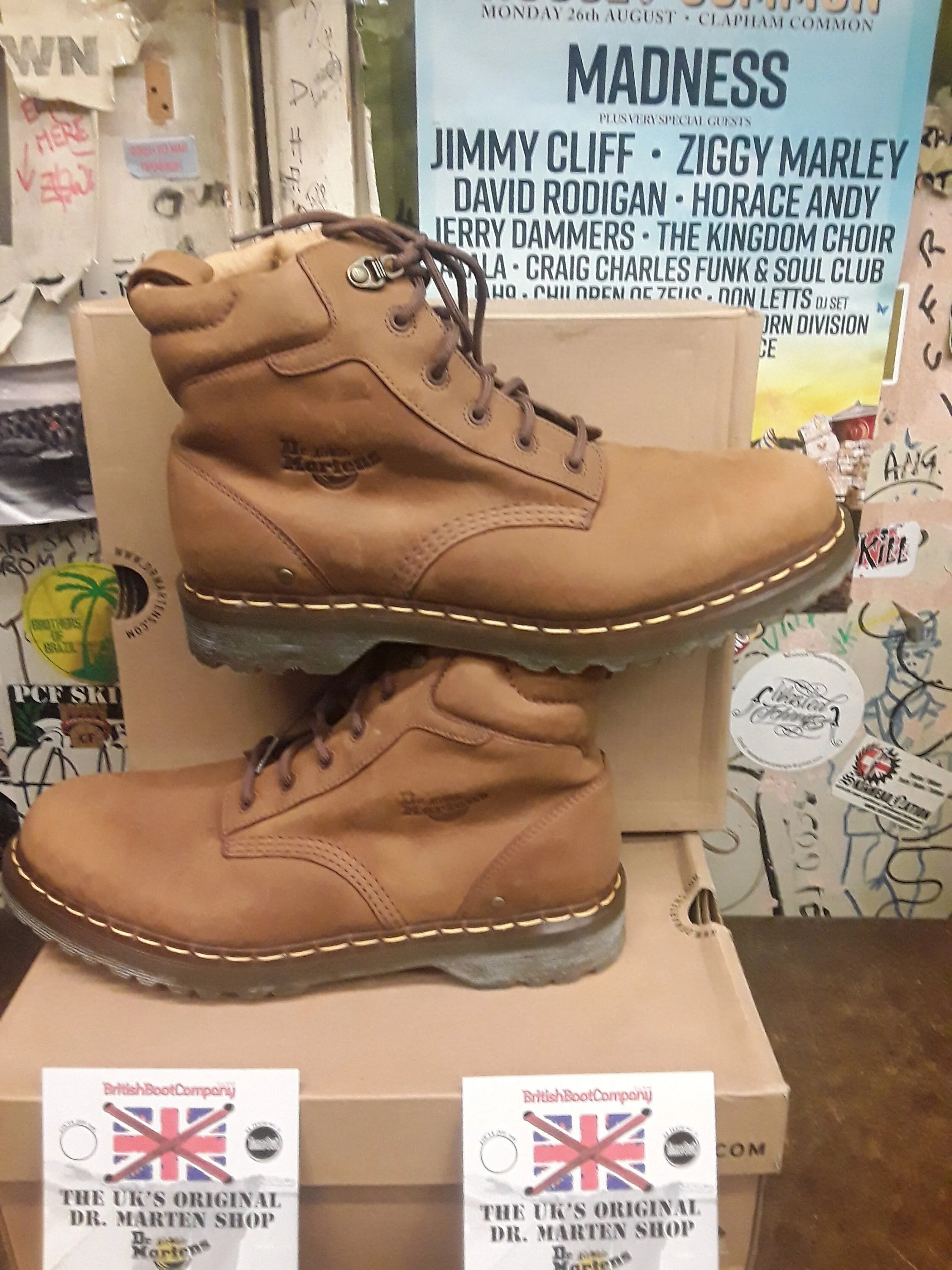 Dr Martens Tan Saxon Boot Size 10