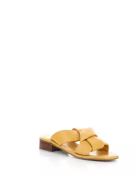 KNICK MUSTARD Round Toe Sandals