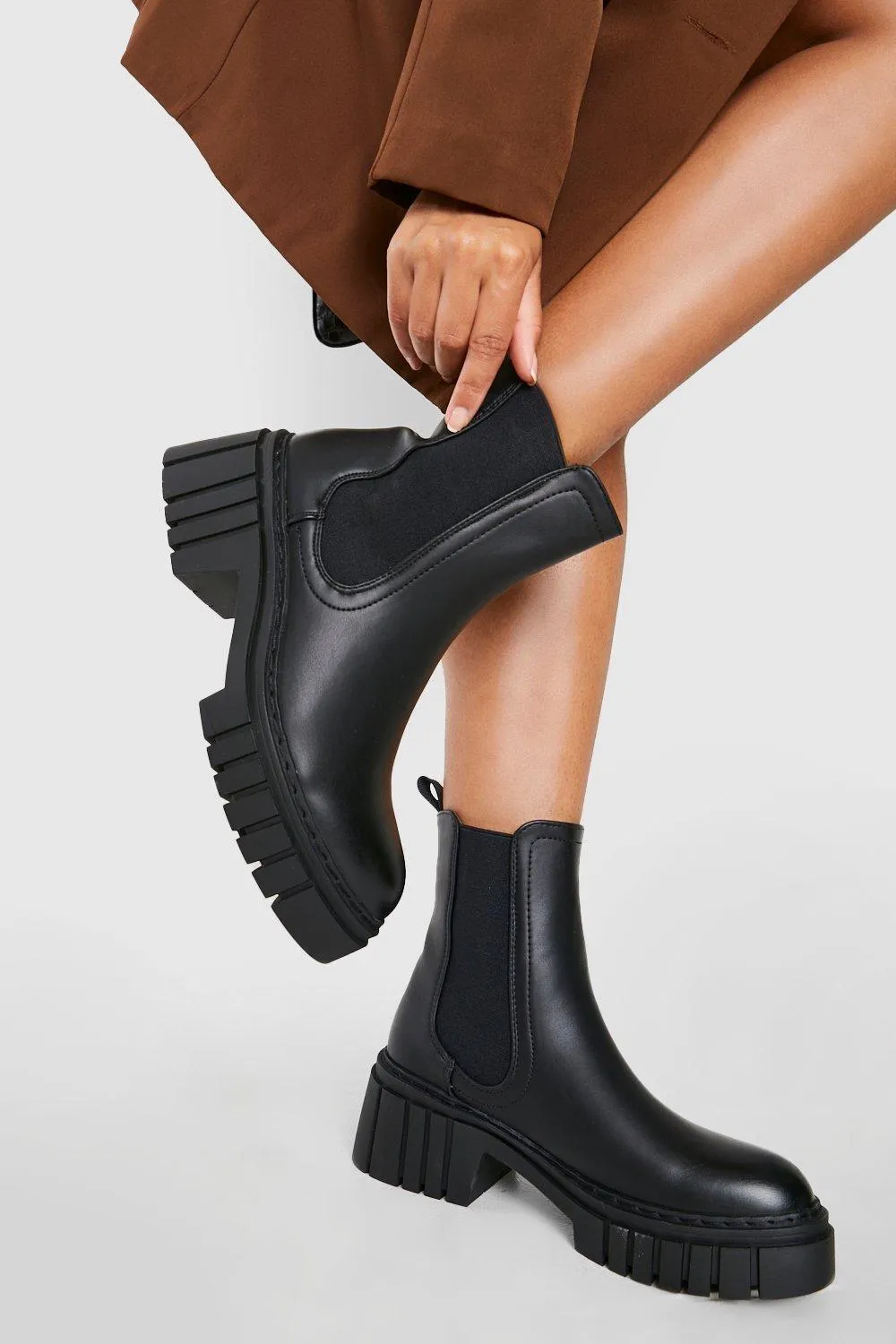 Lug Outsole Chelsea Boots