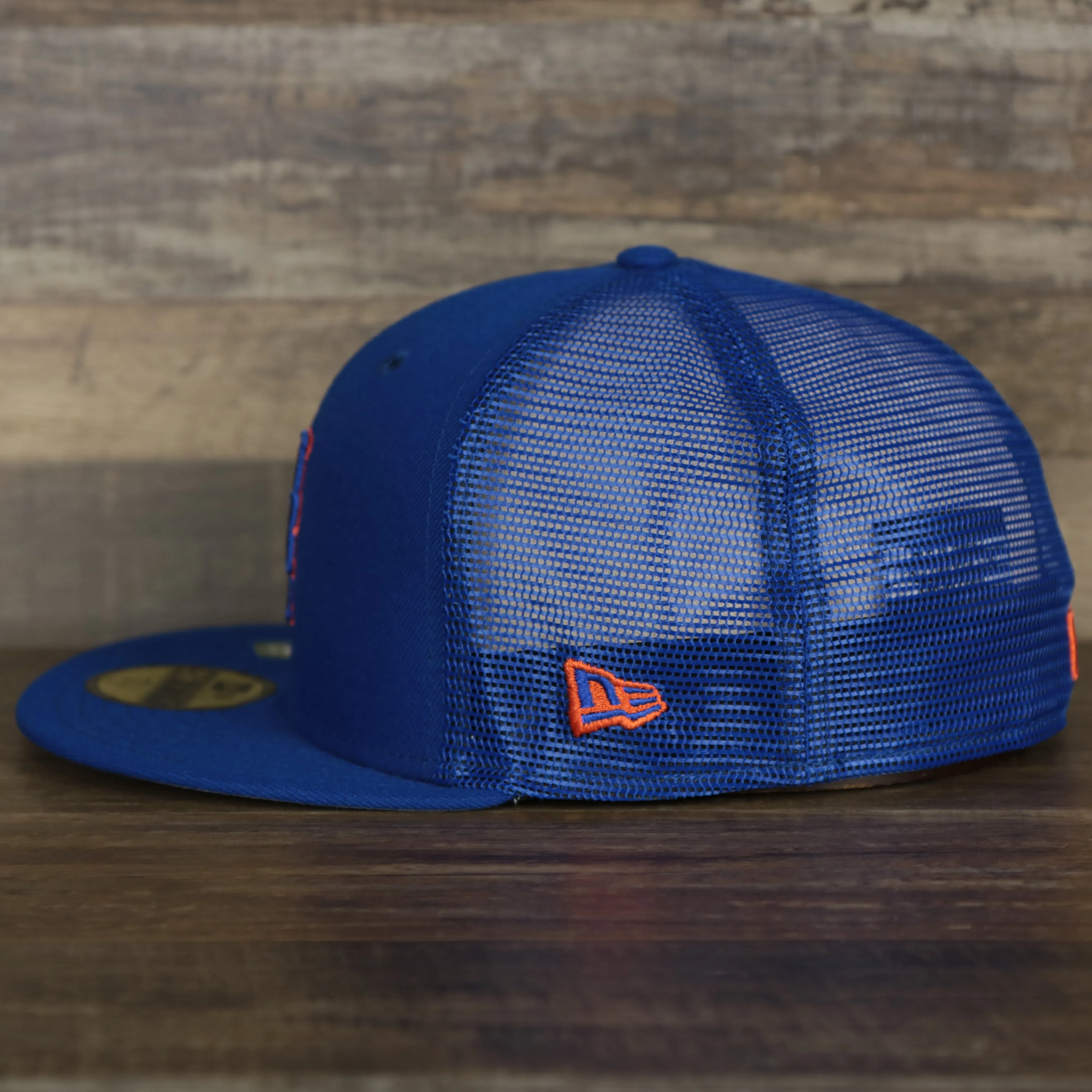 New York Mets Onfield 2022 Batting Practice 59Fifty Trucker Hat | Blue