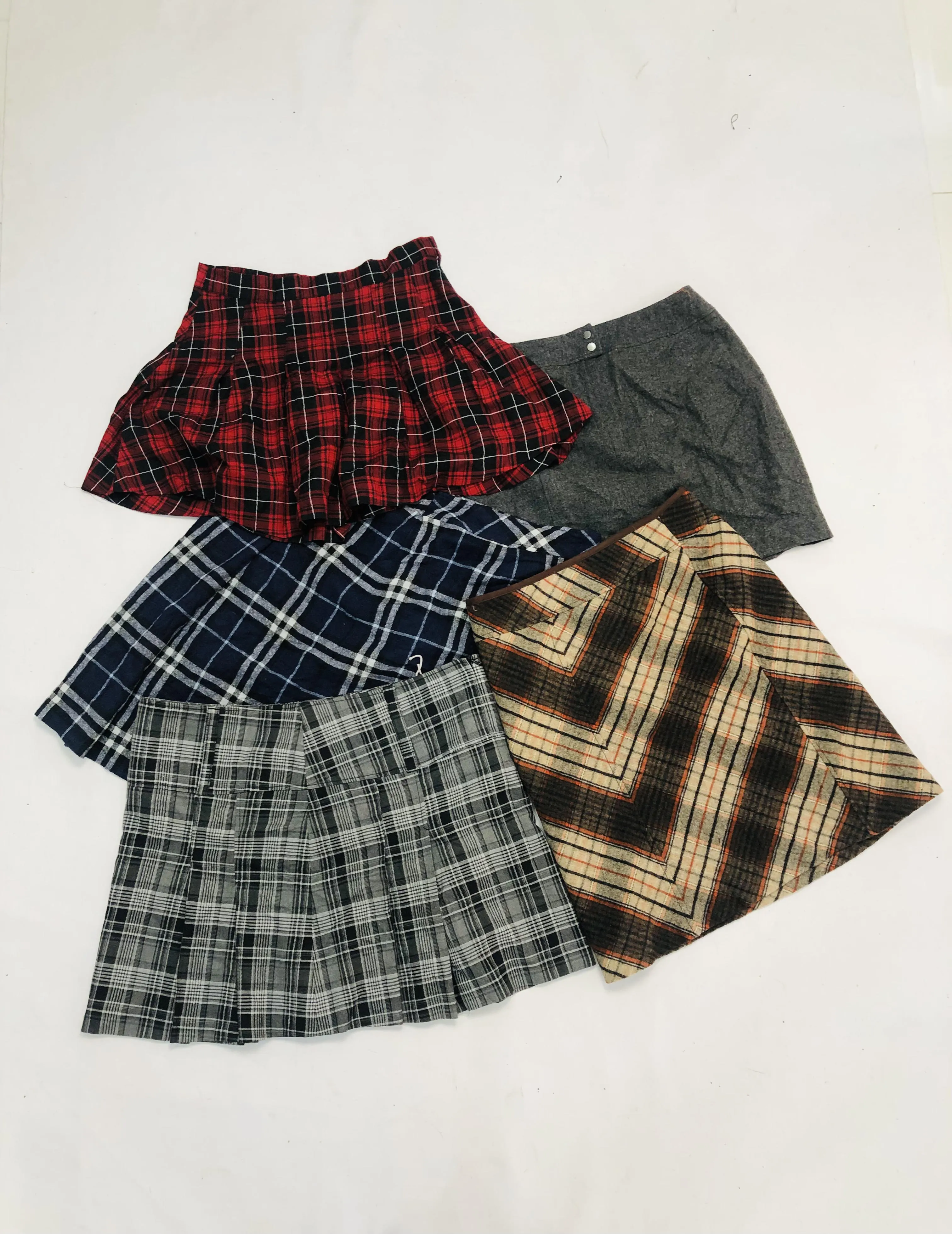 Scottish Flair Skirt Set X Tartans (S-575)