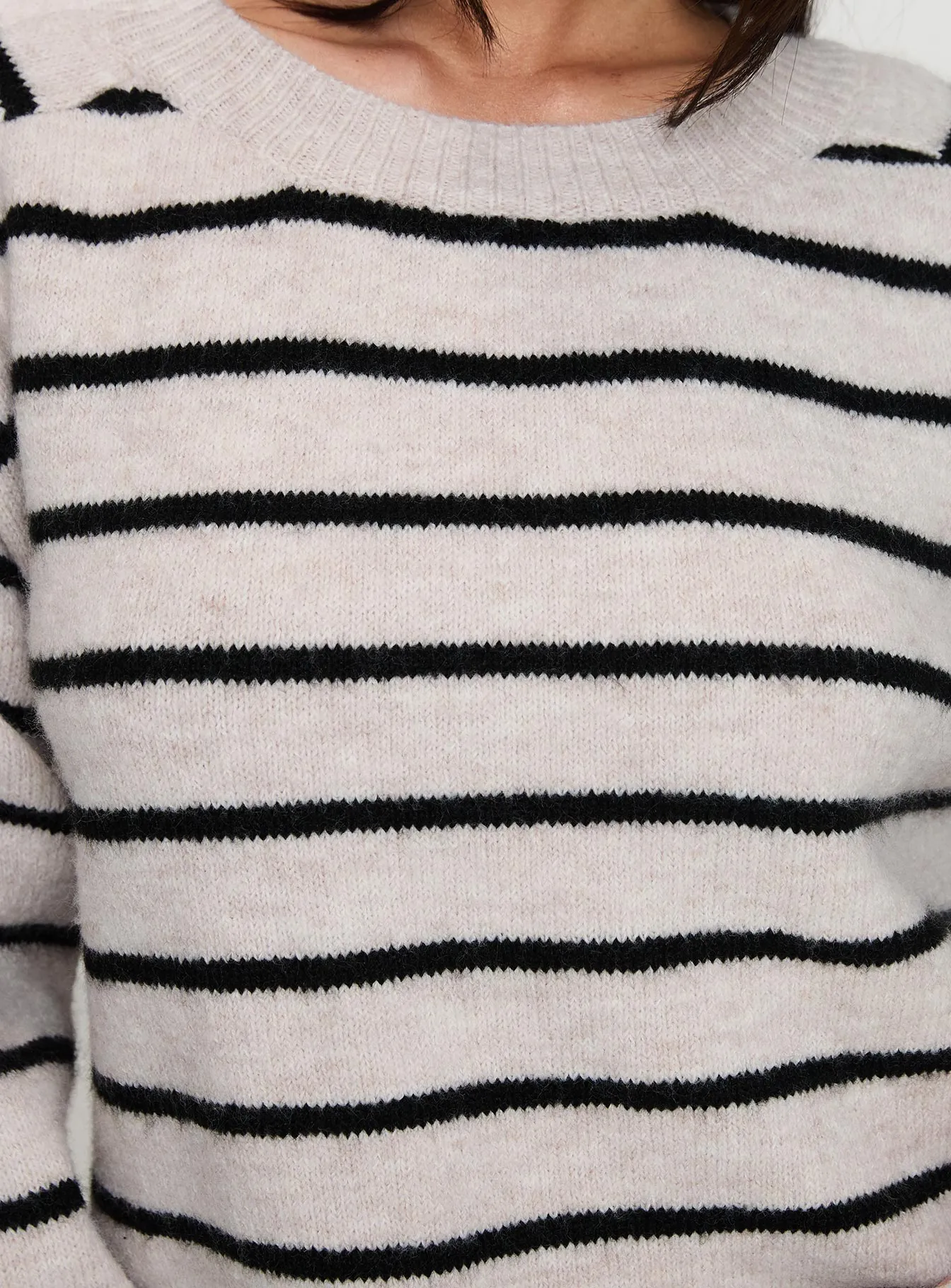 Souvenirs Knit Sweater Grey Stripe