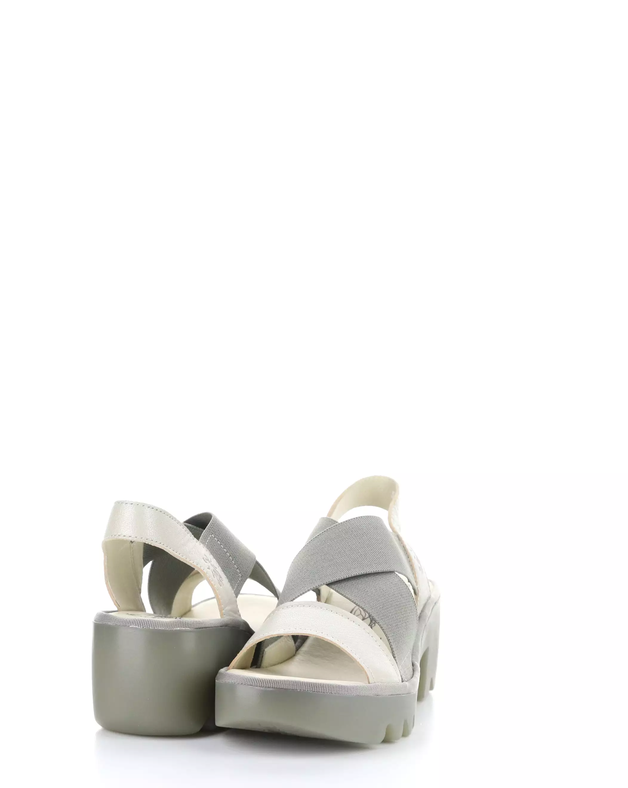 TAJI502FLY 004 SILVER Round Toe Sandals