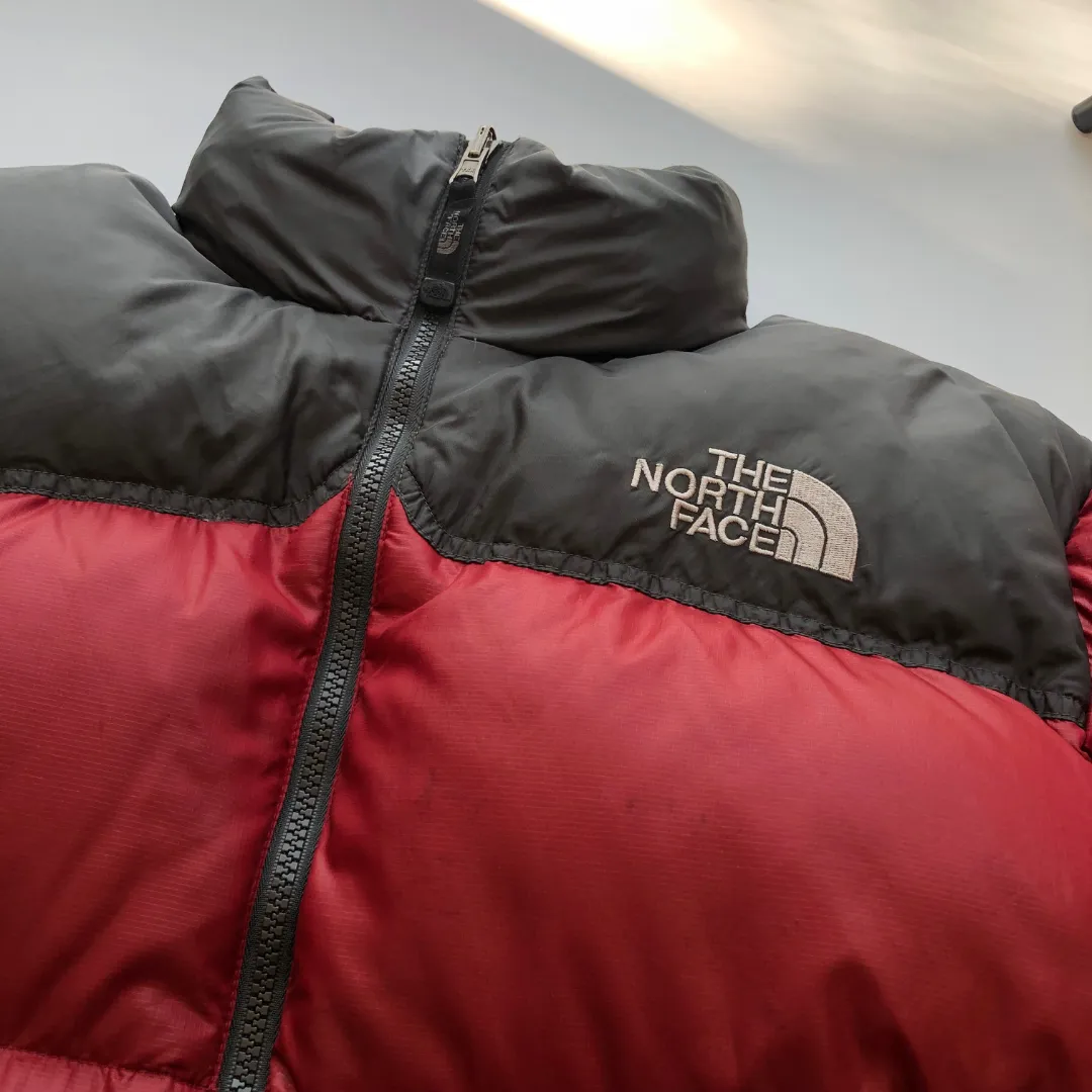 The North Face Nuptse 700 Red/Burgundy Down Puffer Jacket Medium/Large