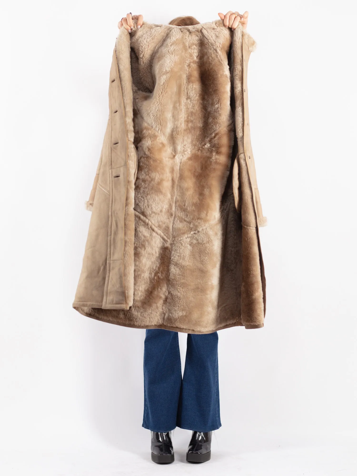 Vintage 70's Women Hooded Sheepskin Long Coat in Beige