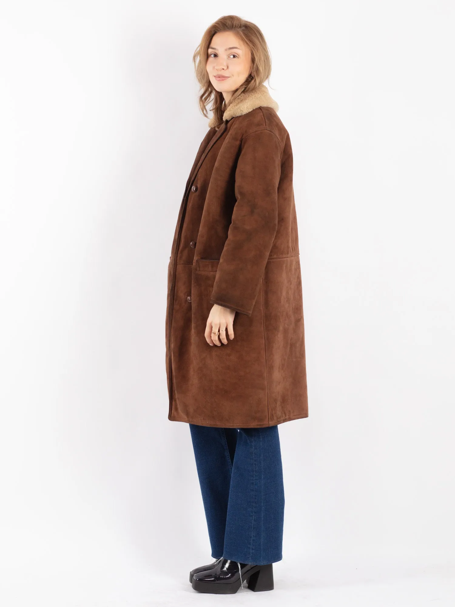 Vintage 70's Women Sheepskin Coat in Brown