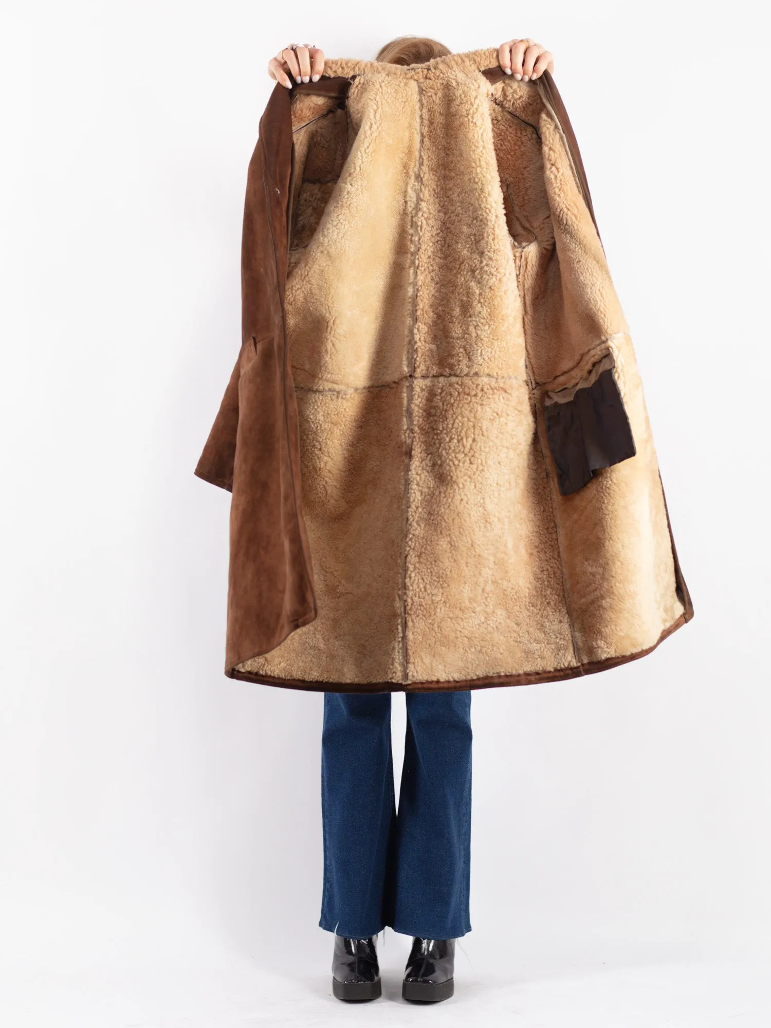 Vintage 70's Women Sheepskin Coat in Brown