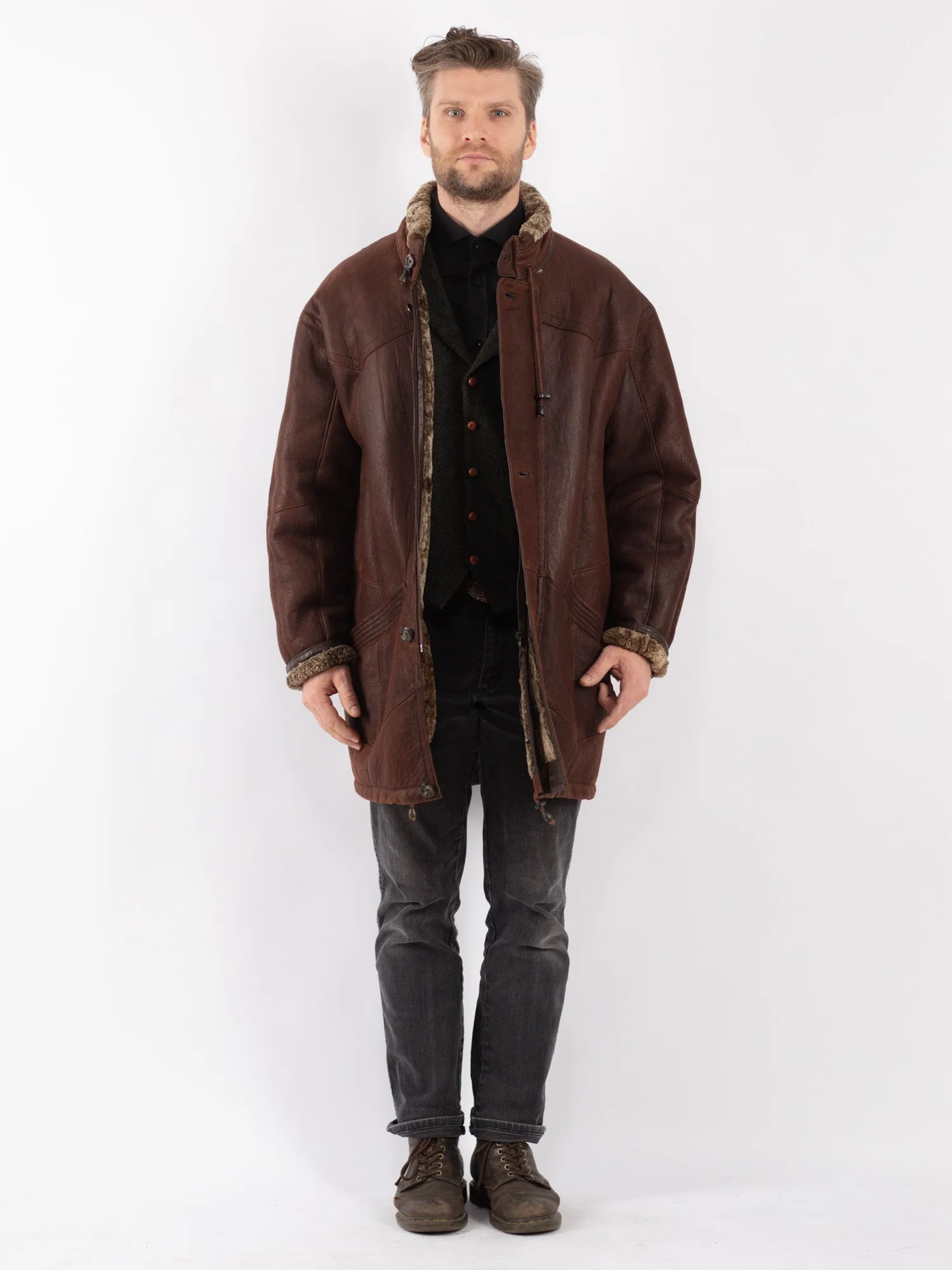 Vintage 80's Men Oversized Sheepskin Coat in Brown