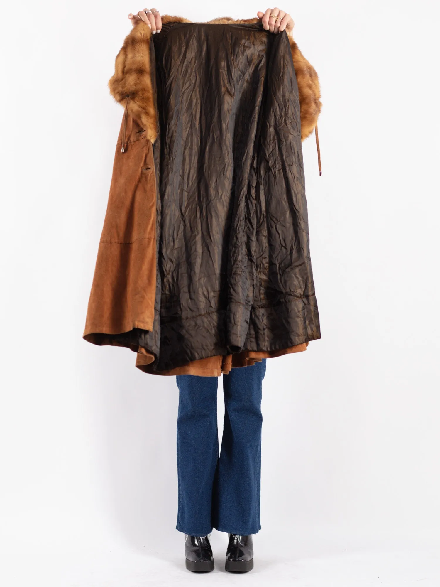 Vintage 80's Women Suede Fur Coat in Brown