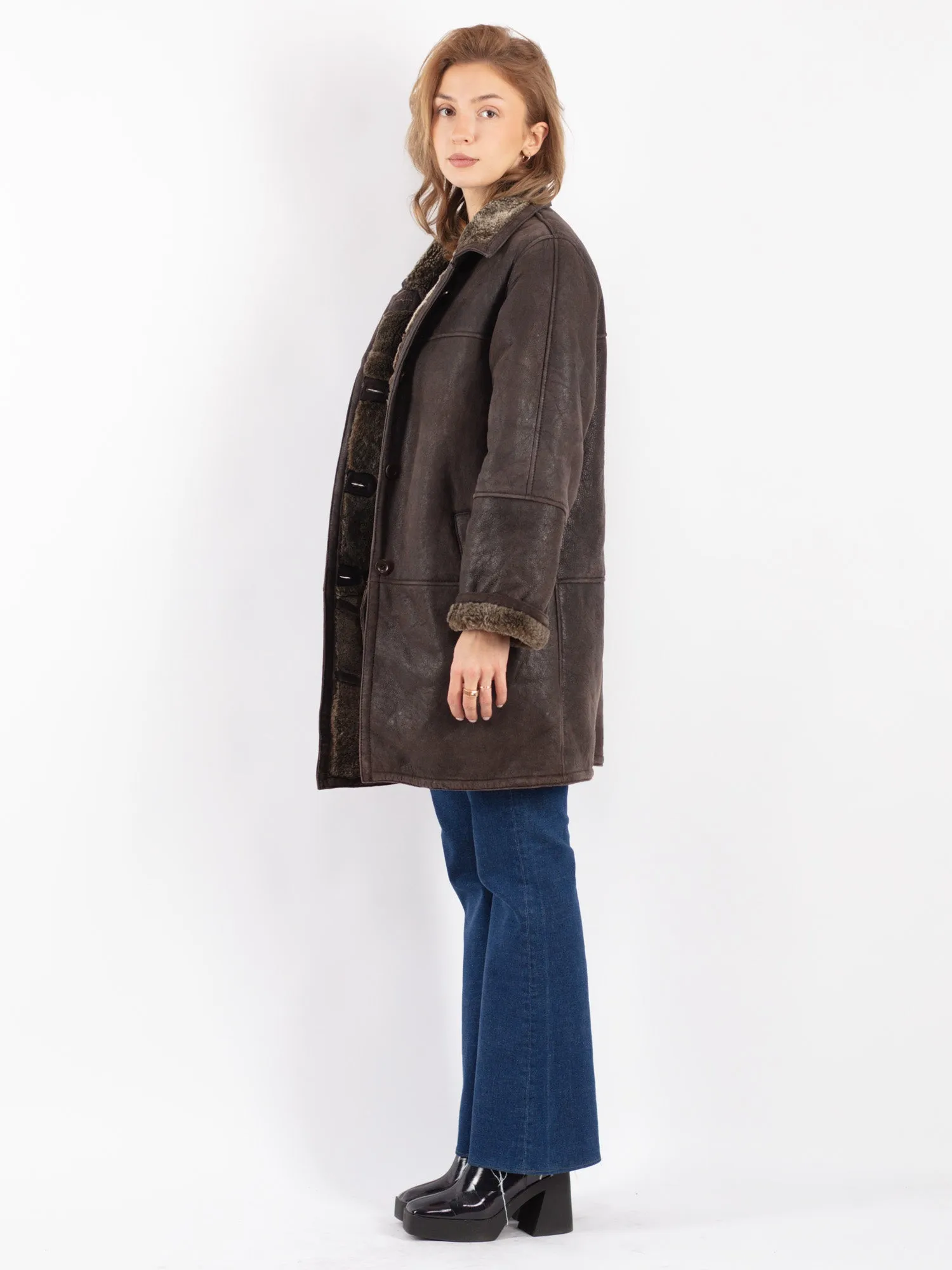 Vintage 90's Women Sheepskin Coat in Brown