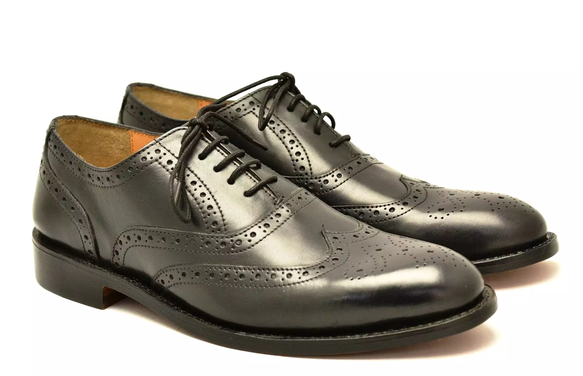 Wingtip brogue |  Black  |  calf