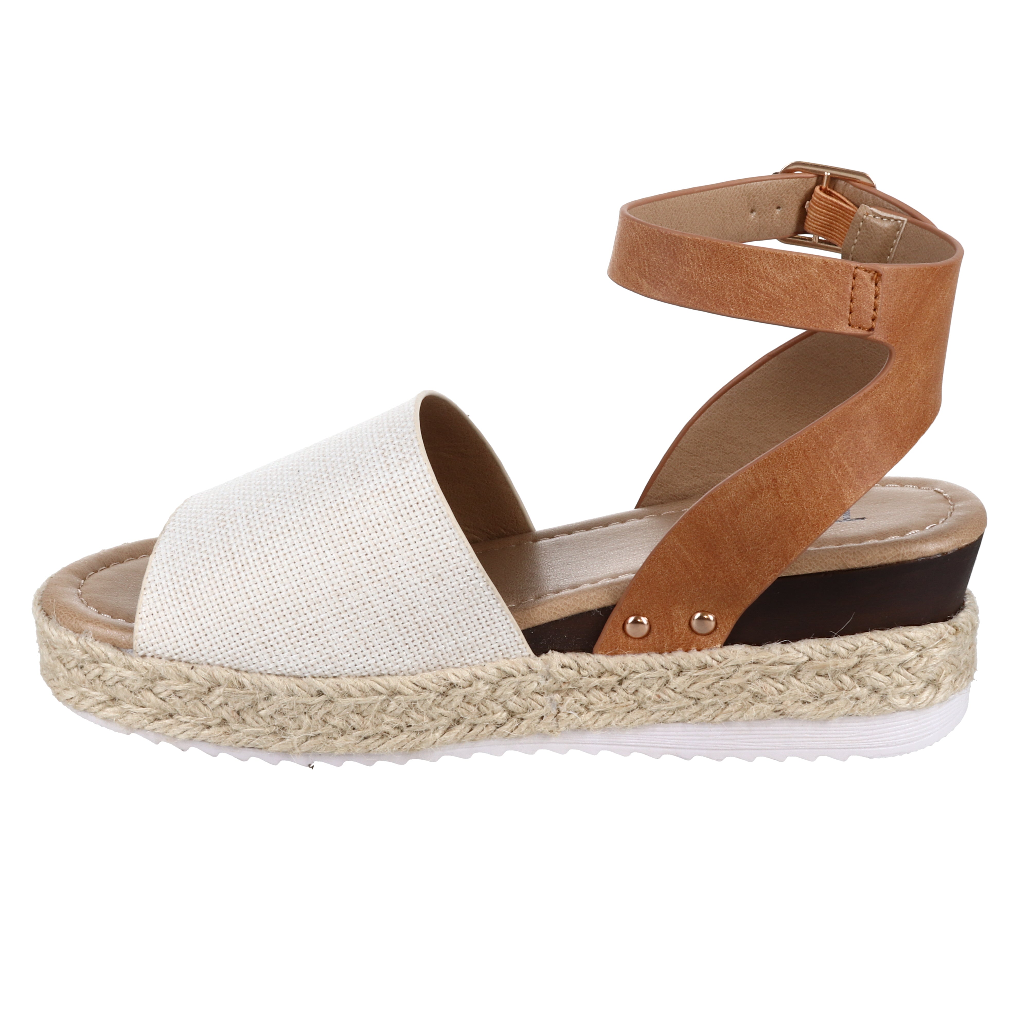 Women's Adrianna 01